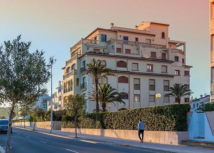 Mar-Beach Front Apartment In Javea